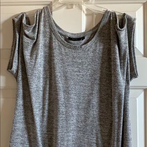 Ladies XL cold shoulder top in gray and white.